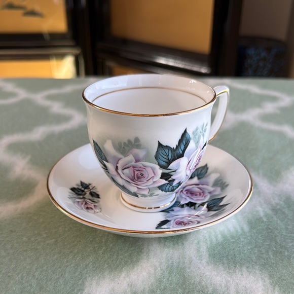 Vintage Duchess England Floral Teacup and Saucer Set - Picture 1 of 6